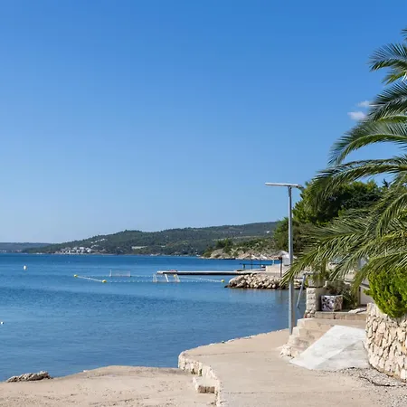 Willa Grota By Interhome