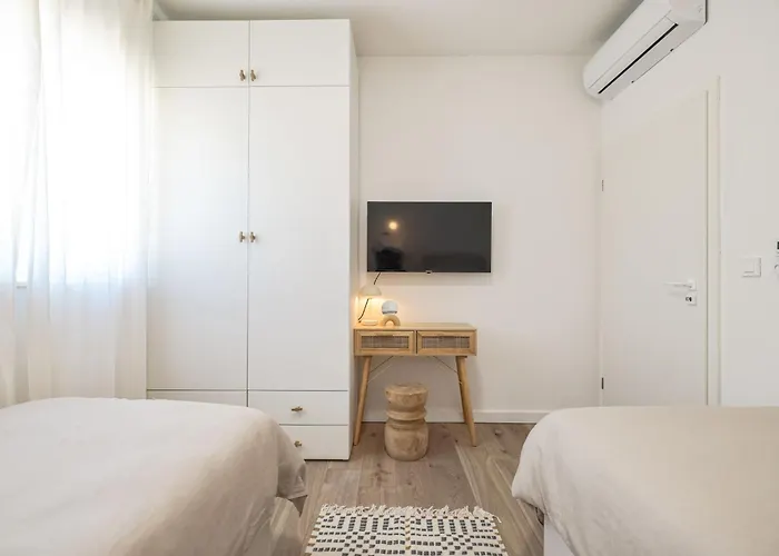 Grota By Interhome Villa Maslenica