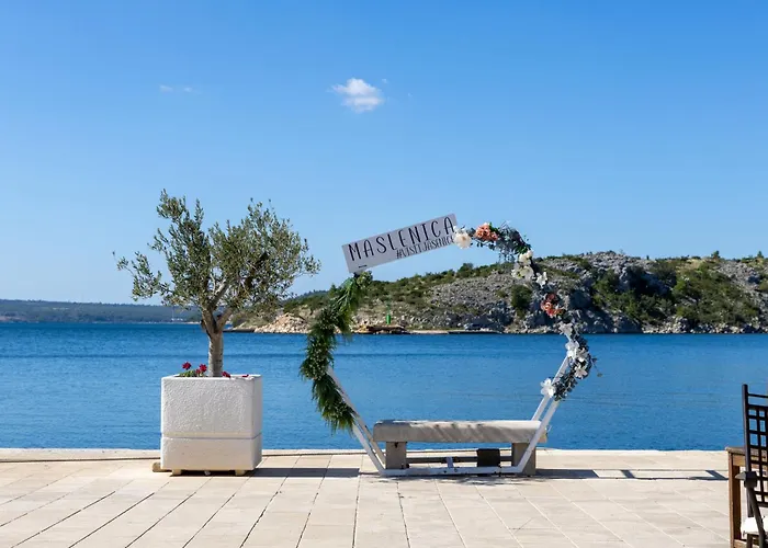 Grota By Interhome Villa Maslenica